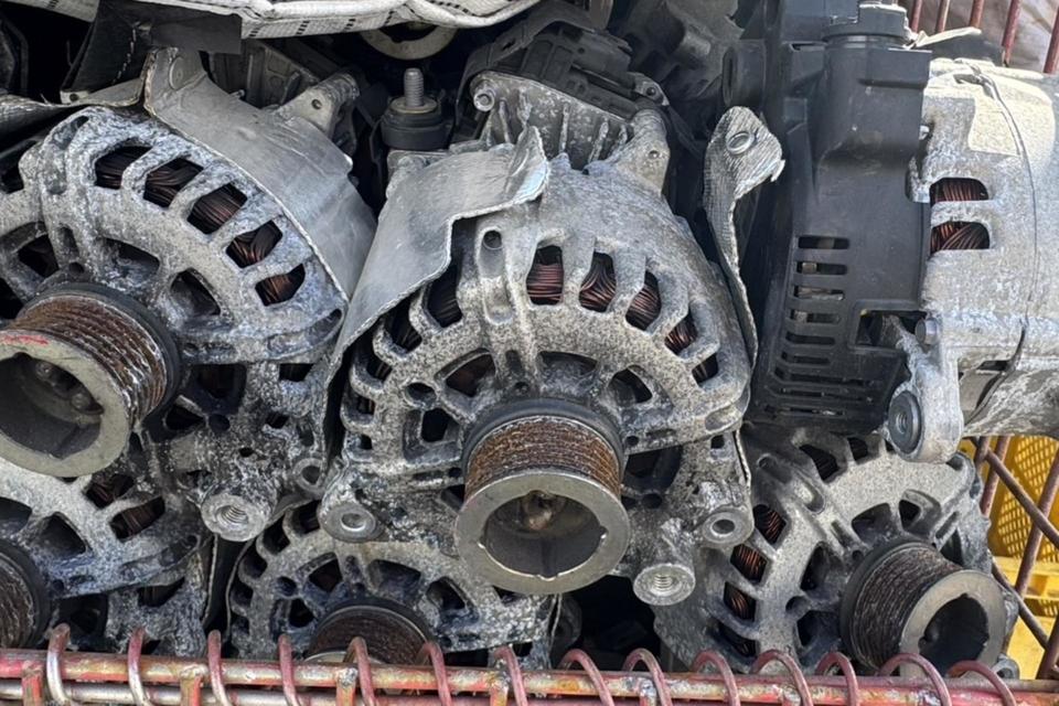 モーター（ダイナモ）の画像