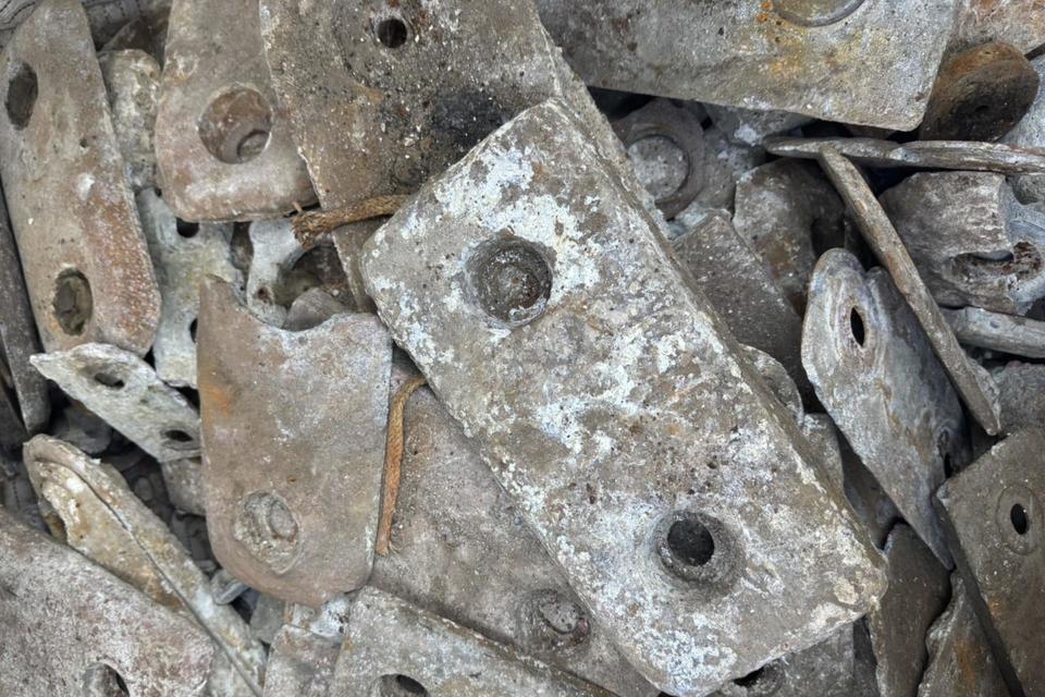 メガネ亜鉛の画像