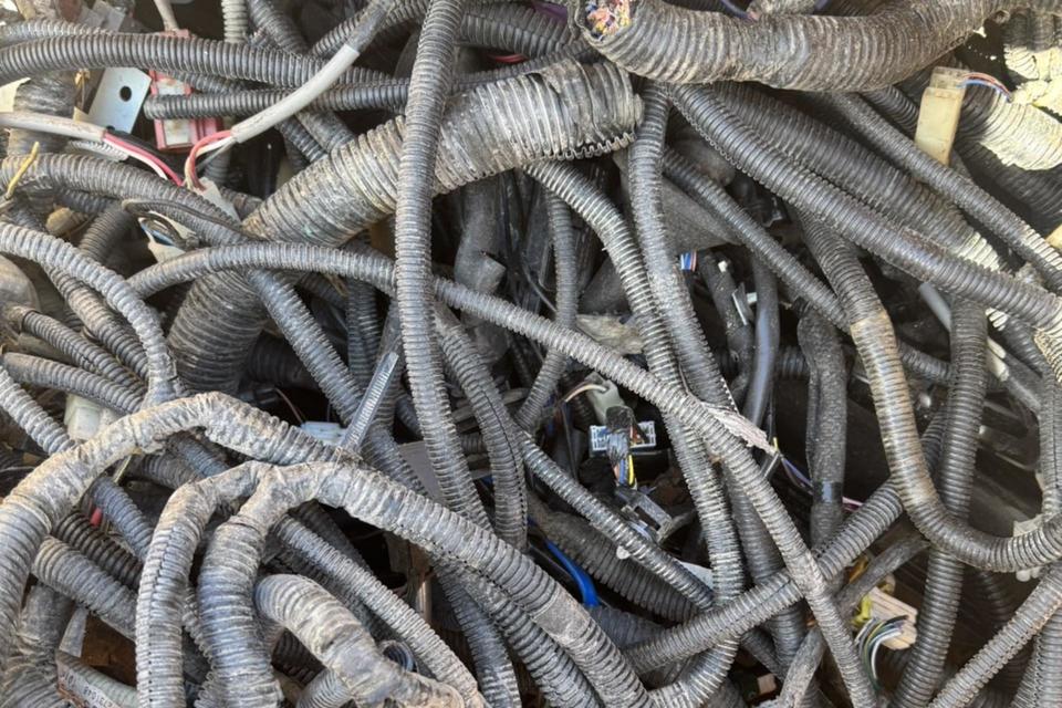 車ハーネスの画像